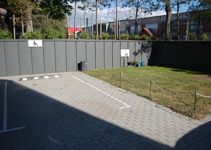 Mill House Апартаменти *