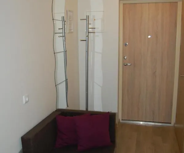 Mill House Апартаменти